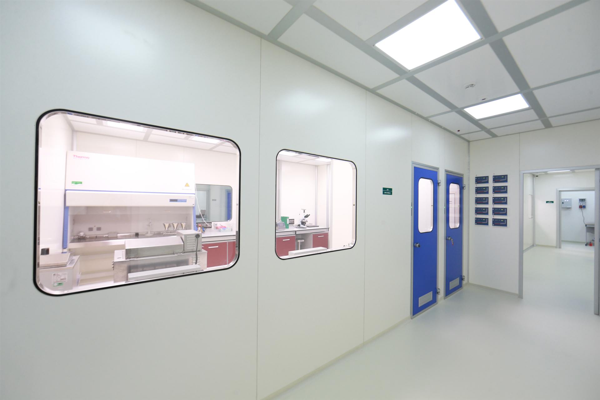Dhoma e pastër e laboratorit TENUIS